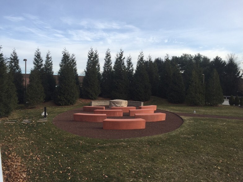 More Photos Of 2 Commerce Dr, South Brunswick Office For Lease