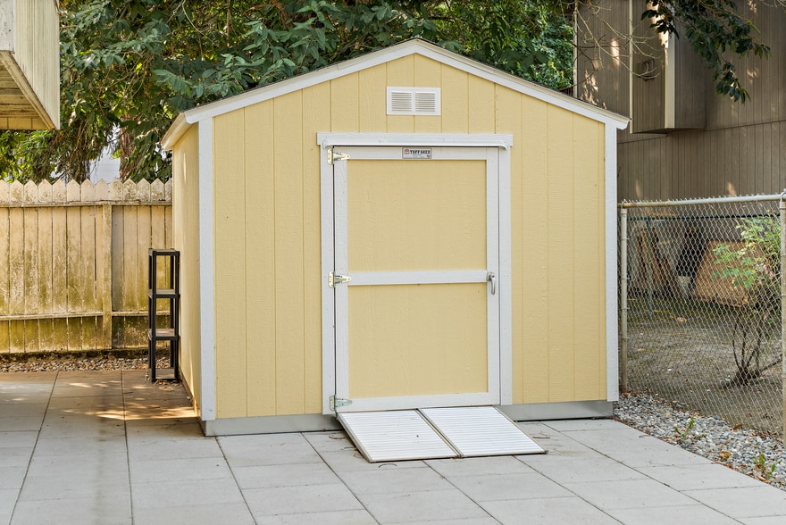 More Photos Of 739 S 3rd Ave, Kent Apartments For Sale