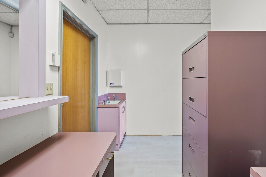 More Photos Of 373 9th St, Oakland Medical For Sale