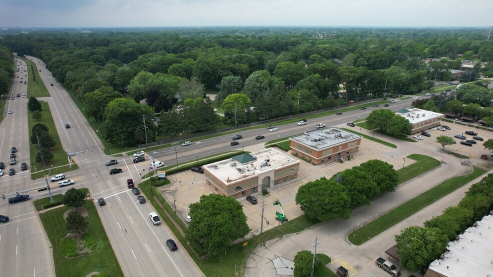 More Photos Of 37020 Garfield Rd, Clinton Township Unknown For Lease