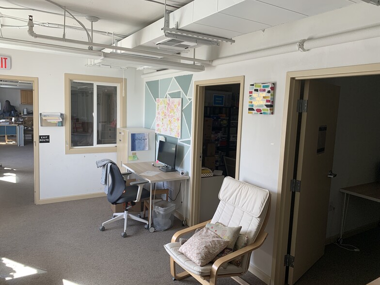 More Photos Of 1765 E Bayshore Rd, East Palo Alto Office For Lease