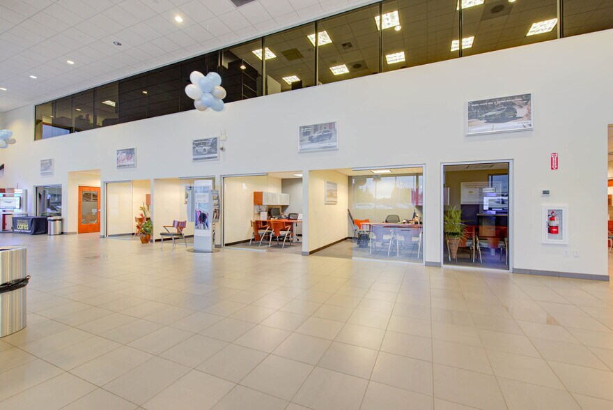 More Photos Of 6001 33rd Ave NE, Tulalip Auto Dealership For Sale