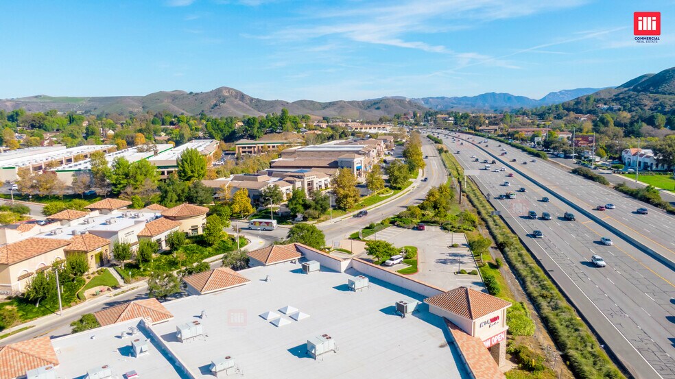 More Photos Of 28610 Canwood St, Agoura Hills Freestanding For Lease