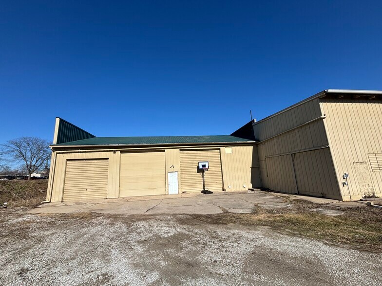 More Photos Of 959 2nd St, Columbus Storefront Retail Office For Lease