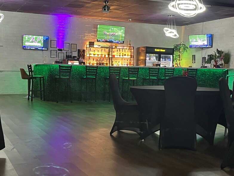 More Photos Of 2920 Houston Ave, Macon-Bibb Theater Concert Hall For Sale