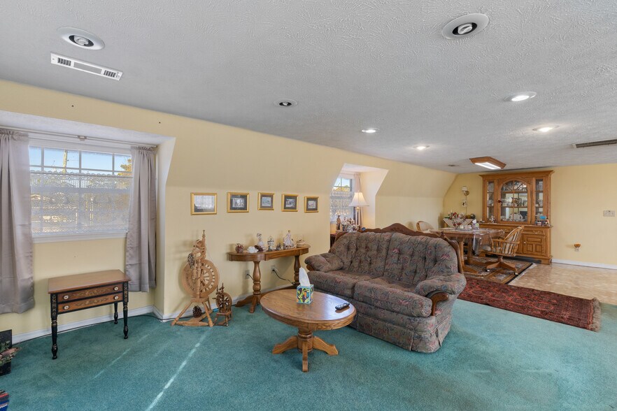 More Photos Of , Eureka Springs Unknown For Sale