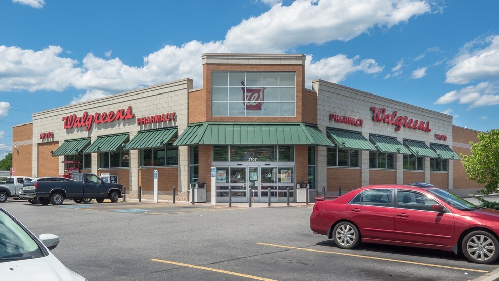 Primary Photo Of 2707 Greensboro Rd, Martinsville Drugstore For Lease