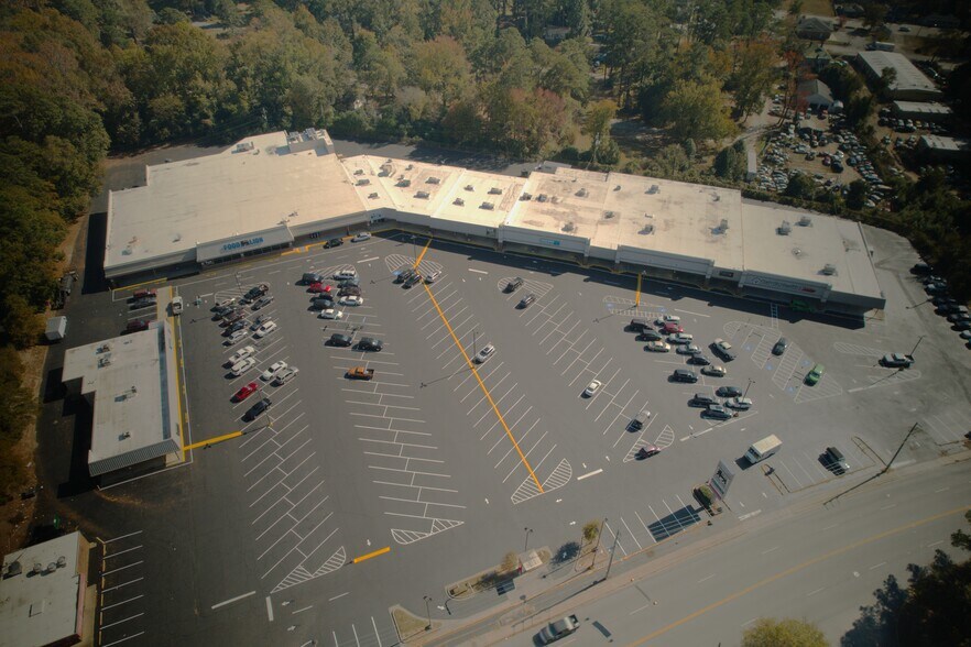 Primary Photo Of 5110-5128 Fairfield Rd, Columbia Unknown For Lease