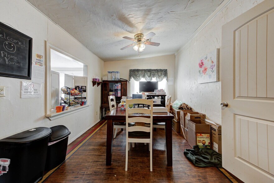 More Photos Of , El Reno Office For Sale