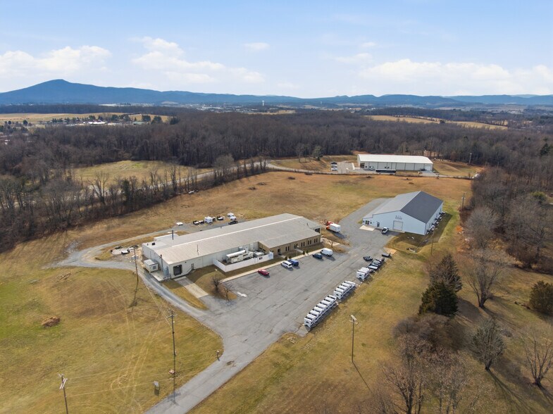 More Photos Of 5192 Dominion Dr, Dublin Warehouse For Sale