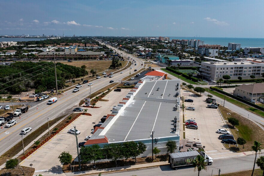 More Photos Of 5240 N Atlantic Ave, Cocoa Beach General Retail For Lease