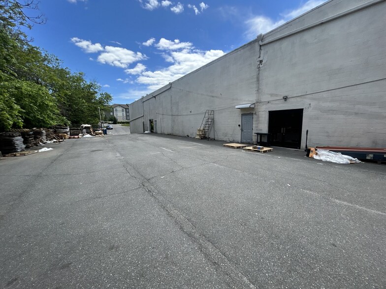 More Photos Of 4475 S Clinton Ave, South Plainfield Warehouse For Sale