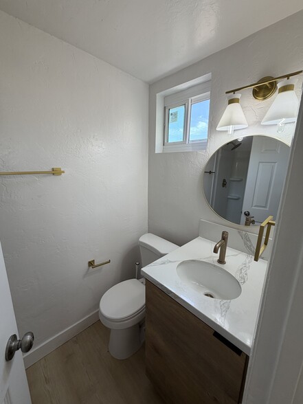 More Photos Of 5738 Meade Ave, San Diego Apartments For Sale
