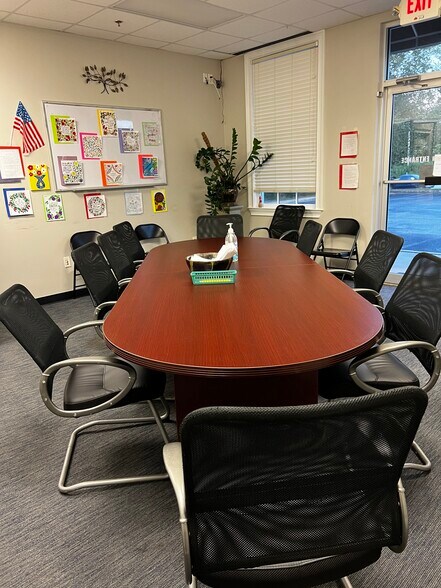 More Photos Of 1637 Athens Hwy, Grayson Office For Sale