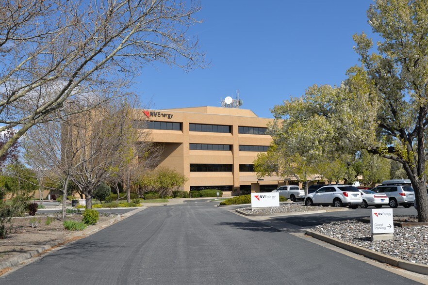 6100 Neil Rd, Reno, NV 89511 Office For Lease