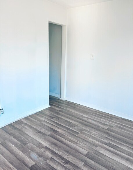 More Photos Of 1032 Orange St, Redlands General Retail For Lease