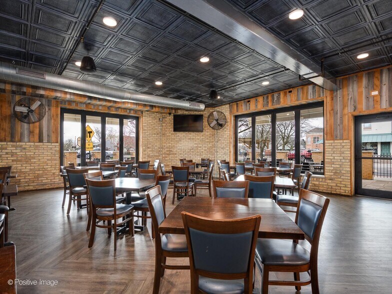 More Photos Of 250 Center St, Grayslake Storefront Retail Residential For Sale
