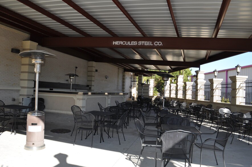 More Photos Of 1501 Skibo Rd, Fayetteville General Retail For Sale