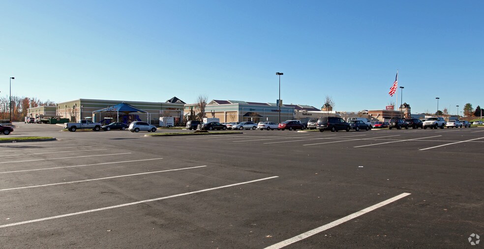 More Photos Of 4000 Arrowhead Blvd, Mebane General Retail For Lease
