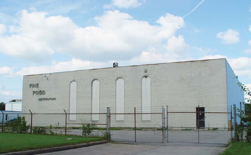 More Photos Of 4216 Shannon Dr, Baltimore Industrial For Sale