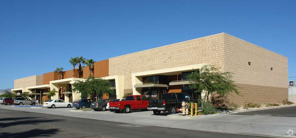 Primary Photo Of 550 S Vella Rd, Palm Springs Warehouse For Lease