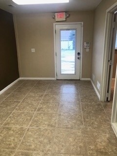 More Photos Of 13611 S 217th St, Gretna Flex For Lease