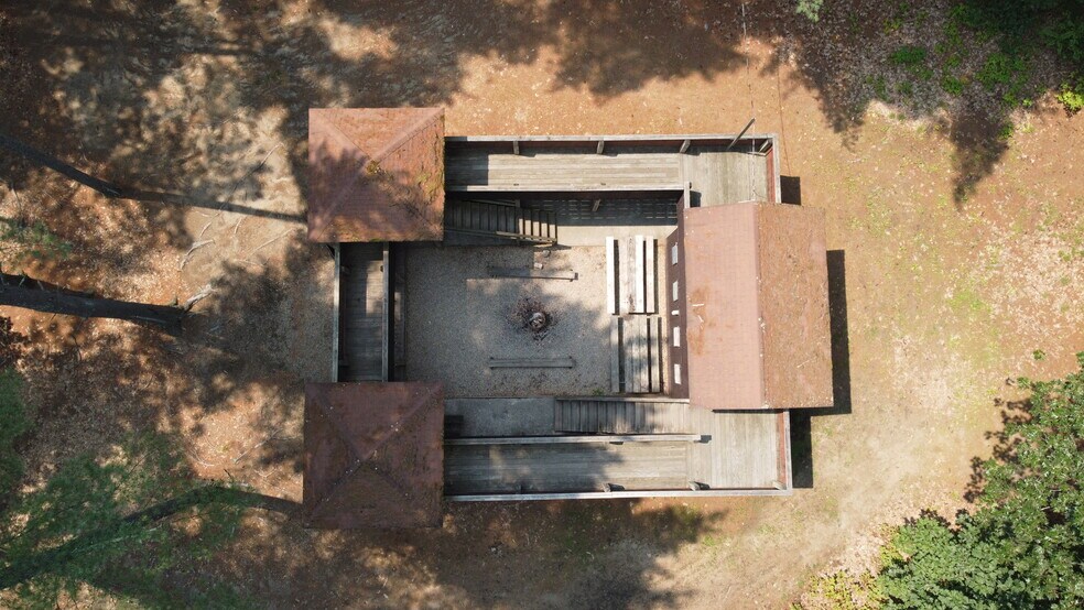 More Photos Of 12 W Shore Park Rd, Kingston Specialty For Sale