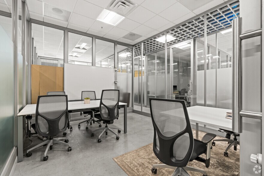 More Photos Of 3031 Tisch Way, San Jose Coworking Space