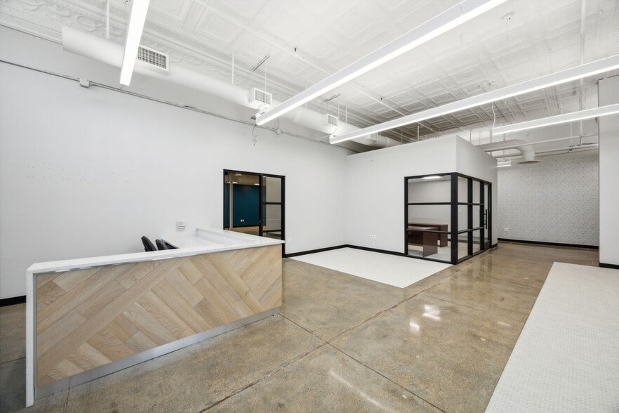 More Photos Of 211-215 S Jennings Ave, Fort Worth Loft Creative Space For Lease