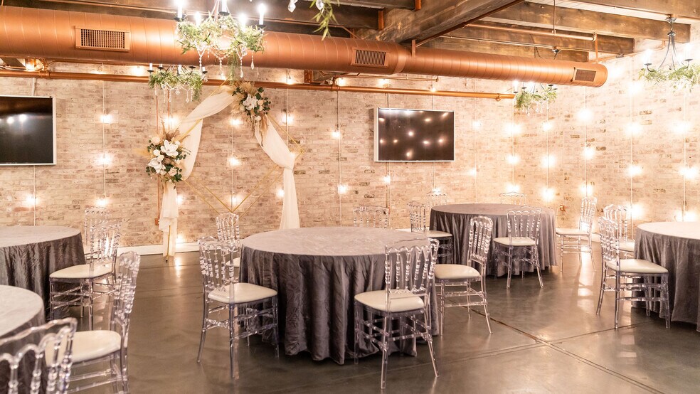 More Photos Of 931 10th St, Modesto Coworking Space