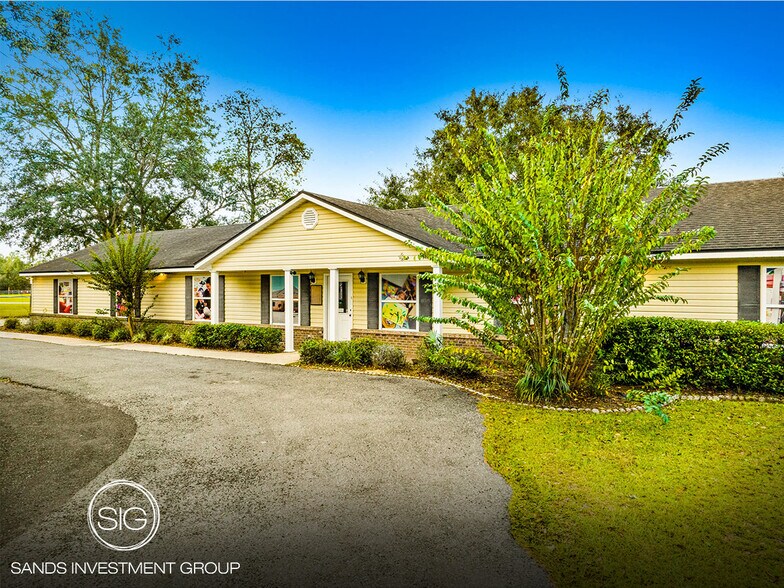 Primary Photo Of 5418 County Road 23B, Macclenny Office For Sale