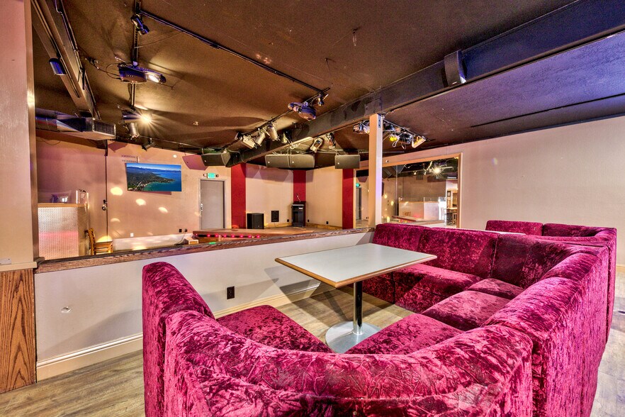 More Photos Of 10025 US-50, Mound House Flex For Lease