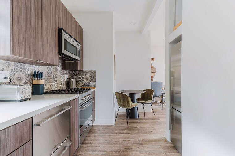 More Photos Of 251 Middlefield Rd, Palo Alto Apartments For Sale