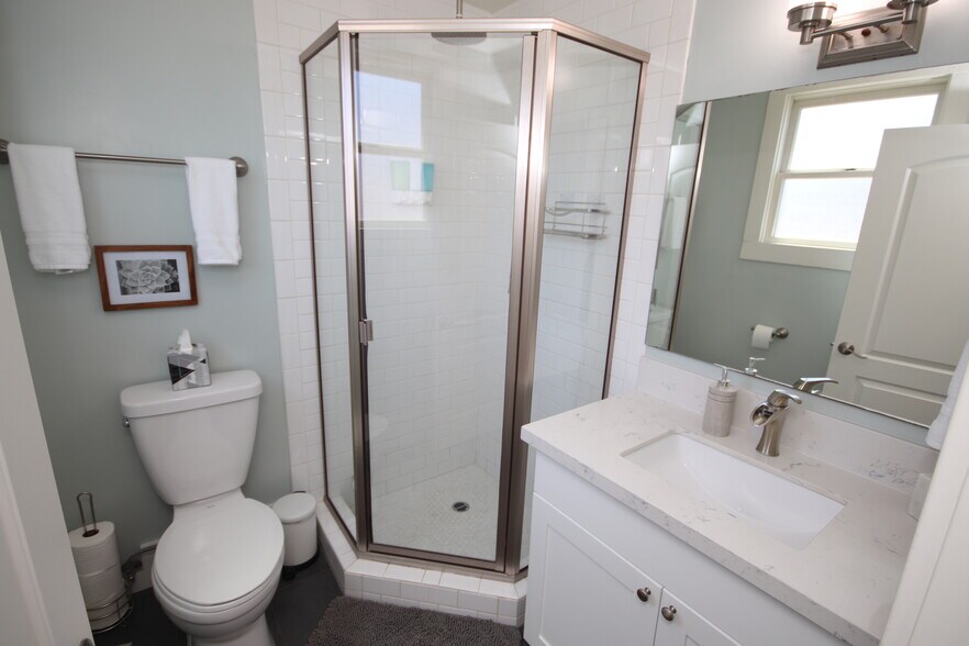 More Photos Of 1505 Fern St, San Diego Apartments For Sale