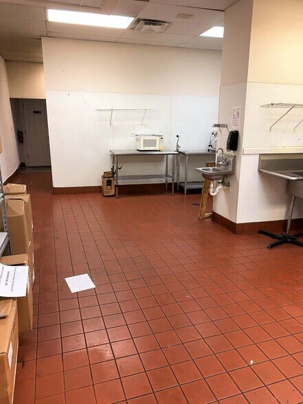 More Photos Of 55 N Barron Blvd, Grayslake Freestanding For Sale