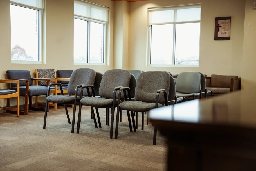 More Photos Of 1226 N Shartel Ave, Oklahoma City Medical For Lease