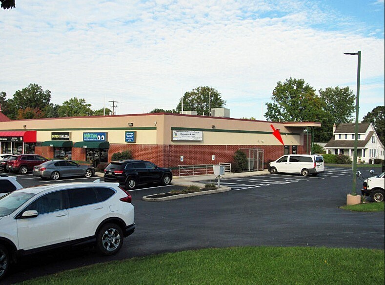 More Photos Of 1001-1031 N Mountain Rd, Harrisburg Storefront Retail Office For Sale