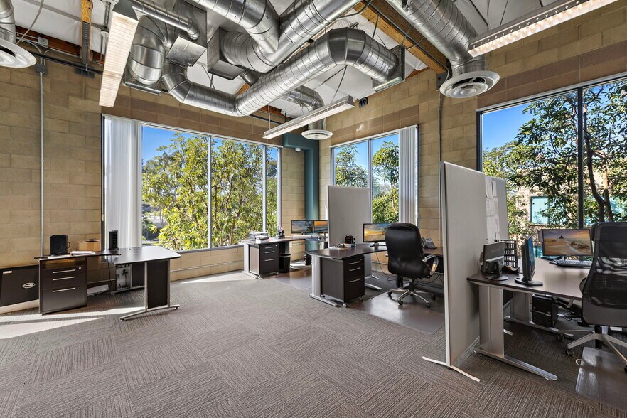 More Photos Of 9940 Irvine Center Dr, Irvine Office For Sale