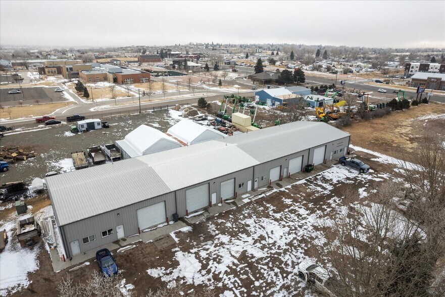 More Photos Of 3505 Cheyenne St, Cheyenne Warehouse For Lease