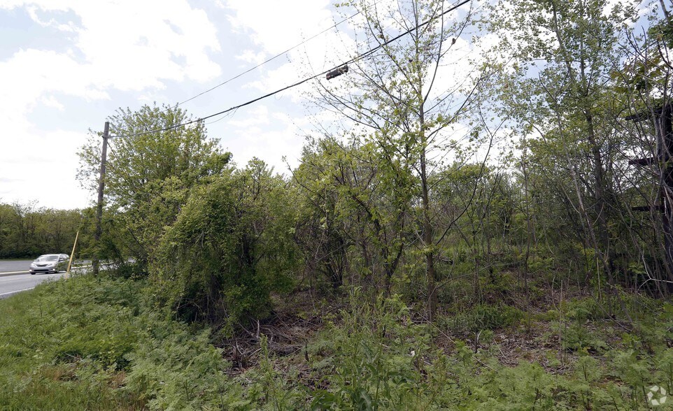 More Photos Of 1345 Eisenhower Blvd, Harrisburg Land For Sale