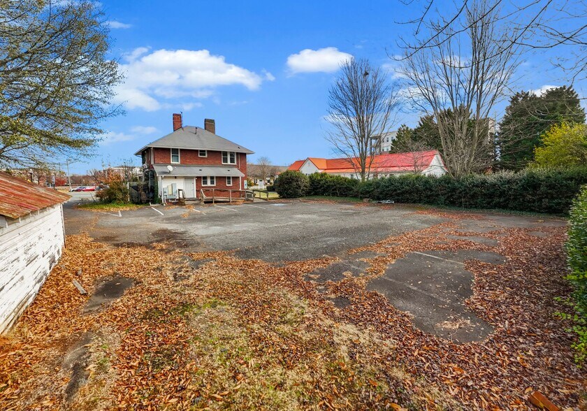 More Photos Of 19901 S Main St, Cornelius Freestanding For Sale