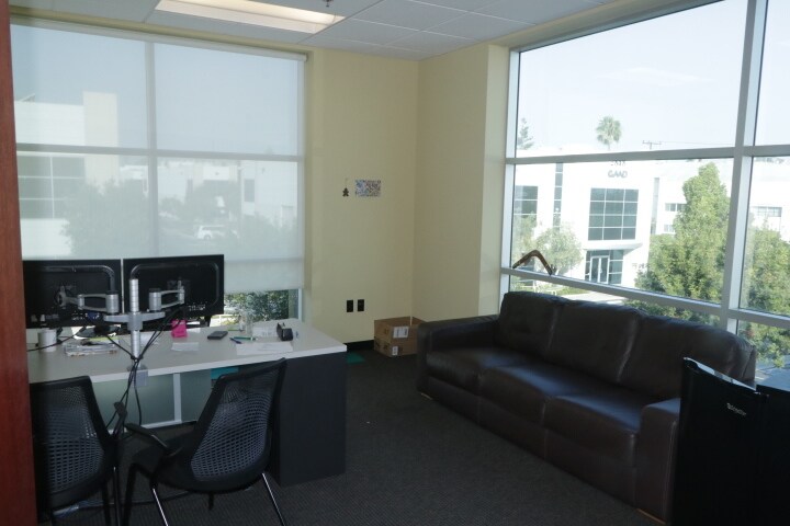 More Photos Of 2816 Columbia St, Torrance Light Distribution For Lease