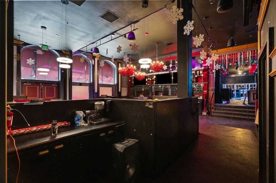 More Photos Of 1448 Market St, Denver Restaurant For Lease