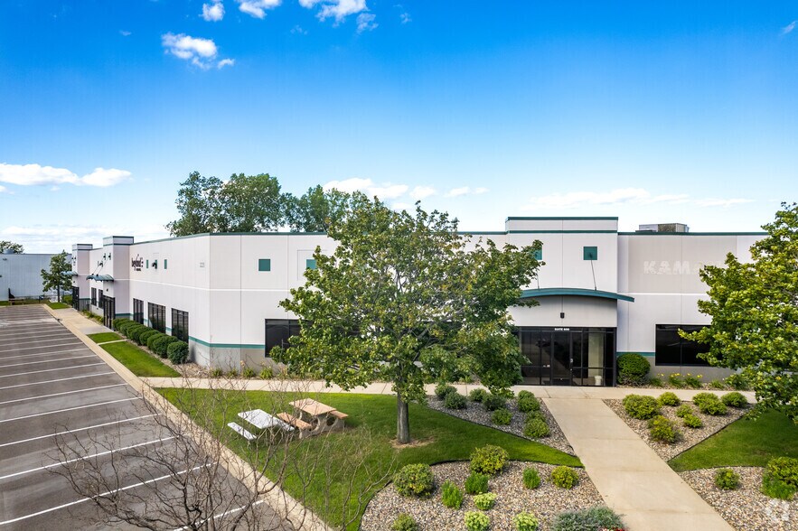More Photos Of 3225 Neil Armstrong Blvd, Eagan Light Manufacturing For Lease
