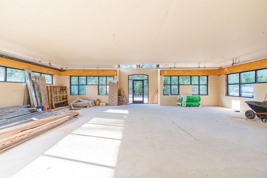 More Photos Of 45200 Card Rd, Macomb Township Office For Sale