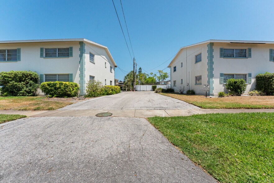 More Photos Of 500 Bayview Dr NE, Saint Petersburg Apartments For Sale