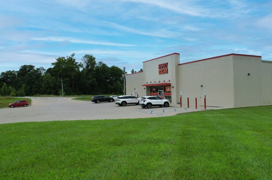 More Photos Of 98 W Highway 70, Eubank Freestanding For Sale