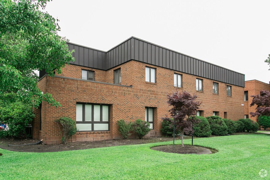 Primary Photo Of 609 Lynnhaven Pky, Virginia Beach Medical For Lease