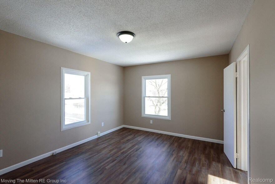 More Photos Of 230 Almyra Ave, Monroe Apartments For Sale