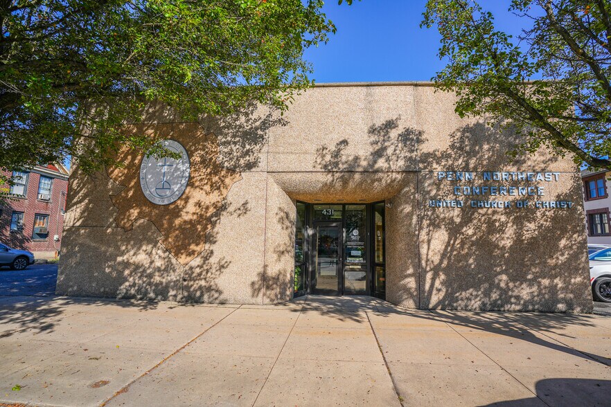 More Photos Of 431 Delaware Ave, Palmerton Office For Sale